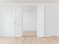 4 Unique Designs of Panelled Internal Doors